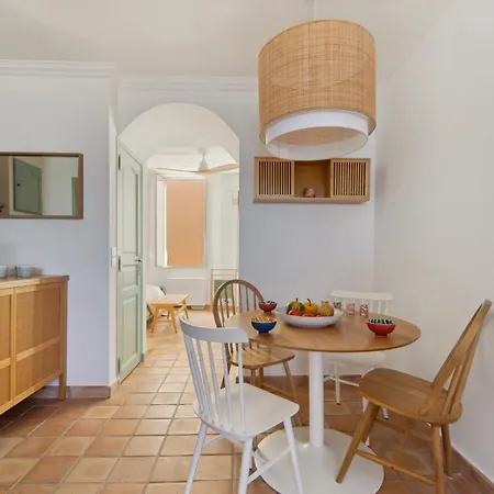 With Sea View In St Tropez - La Ponche Apartment *
